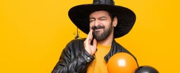 Bruxismo: nesse halloween não deixe as bruxas atacarem a sua boca