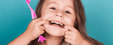 Escova de dente infantil