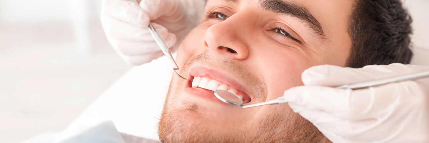limpeza nos dentes